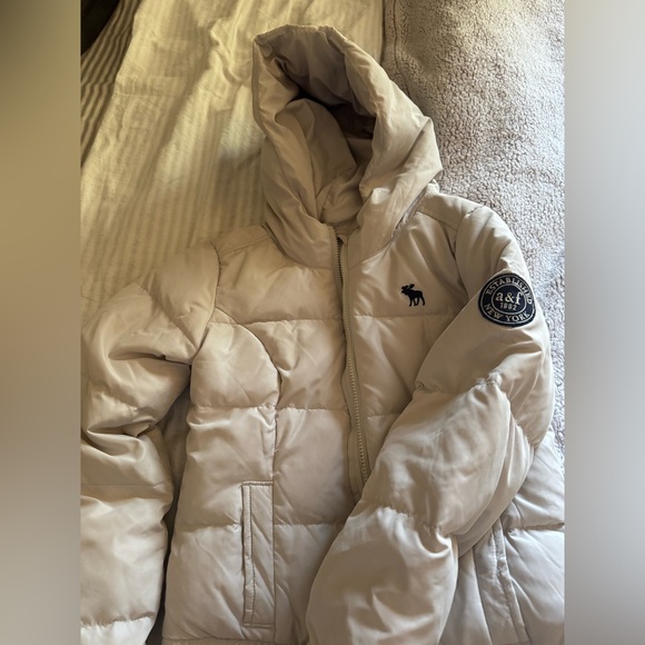 Puff jacket - Picture 2 of 3